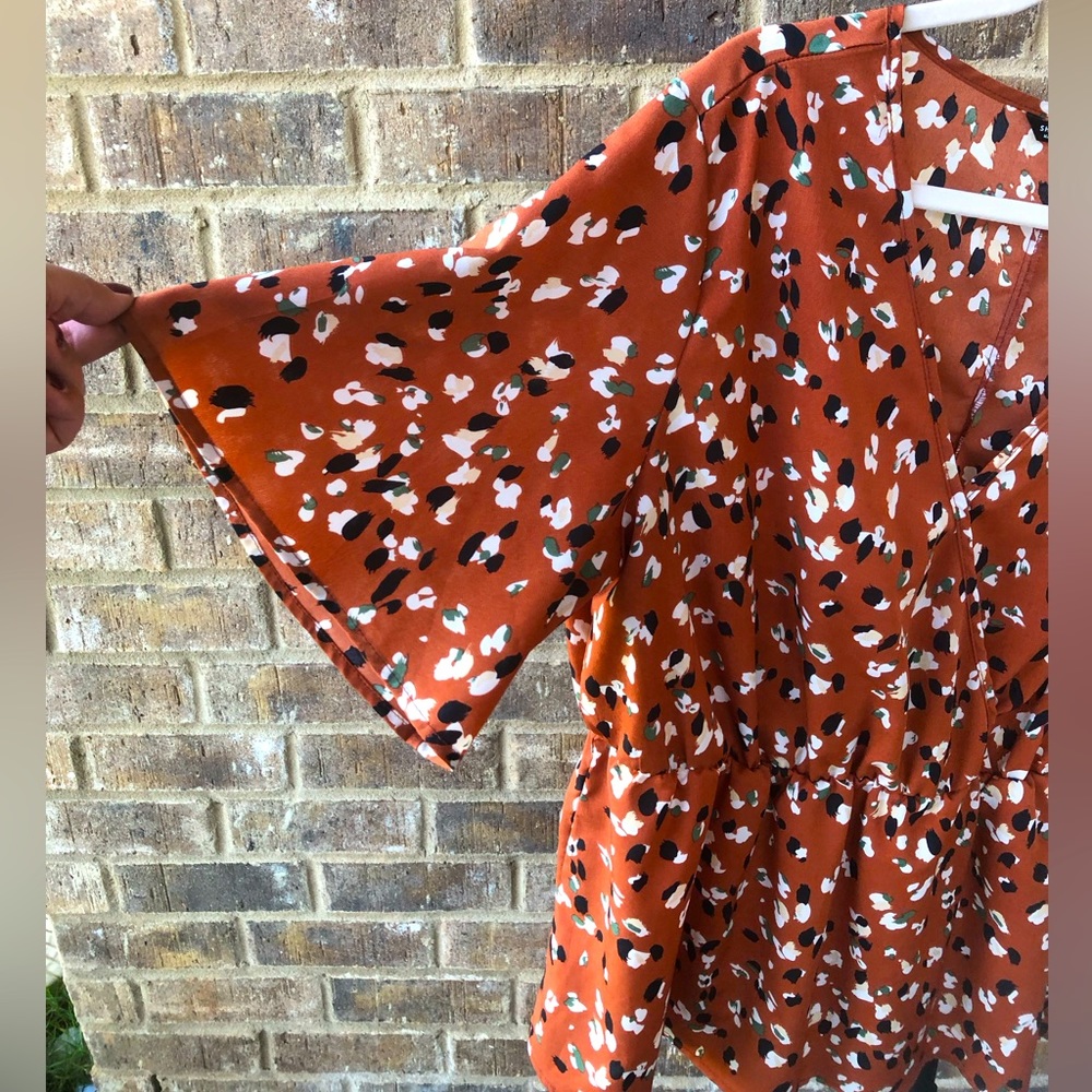 Blouse - Picture 3 of 8